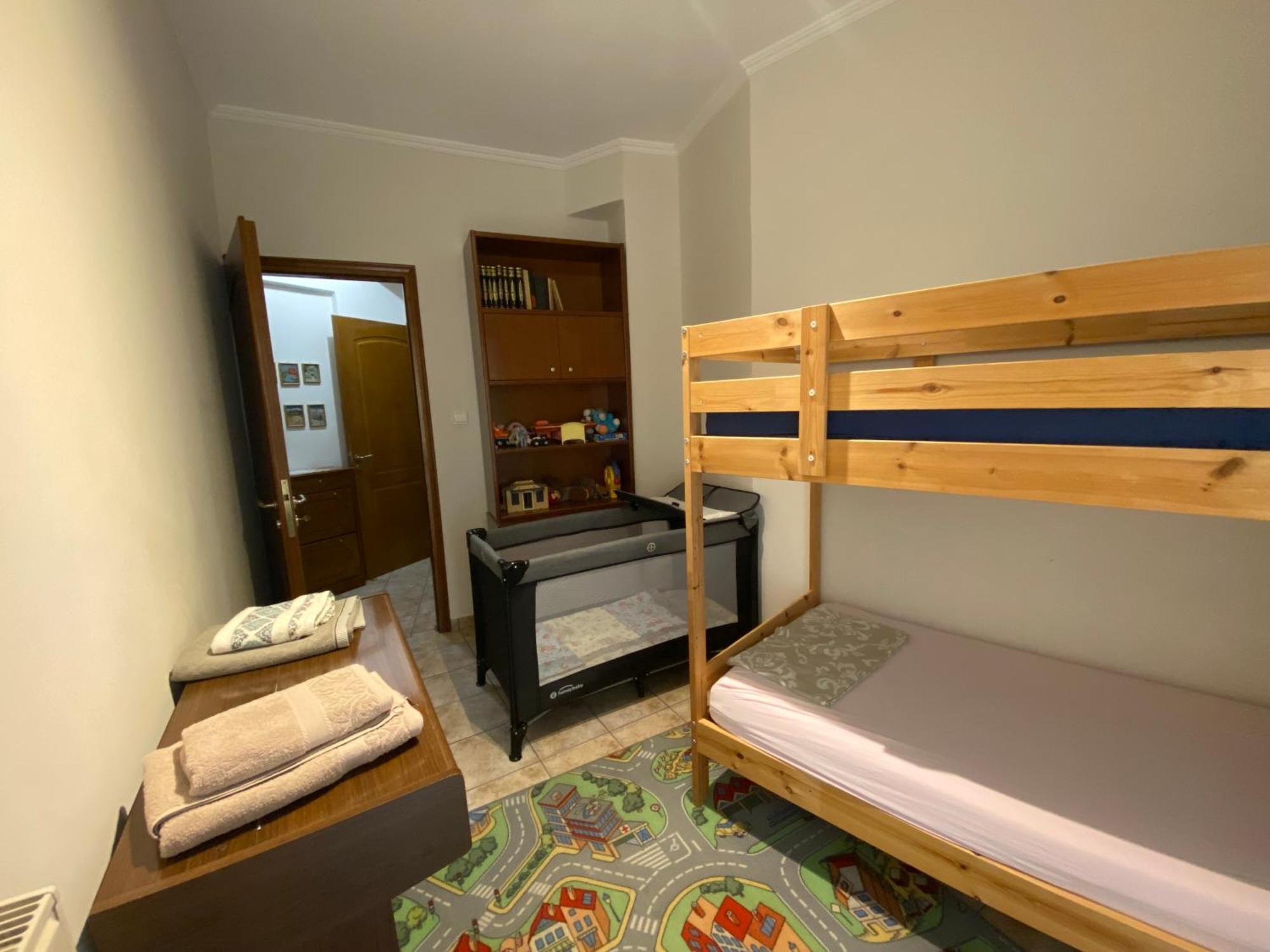 Cozy & Quiet City Apartment Tríkala Esterno foto