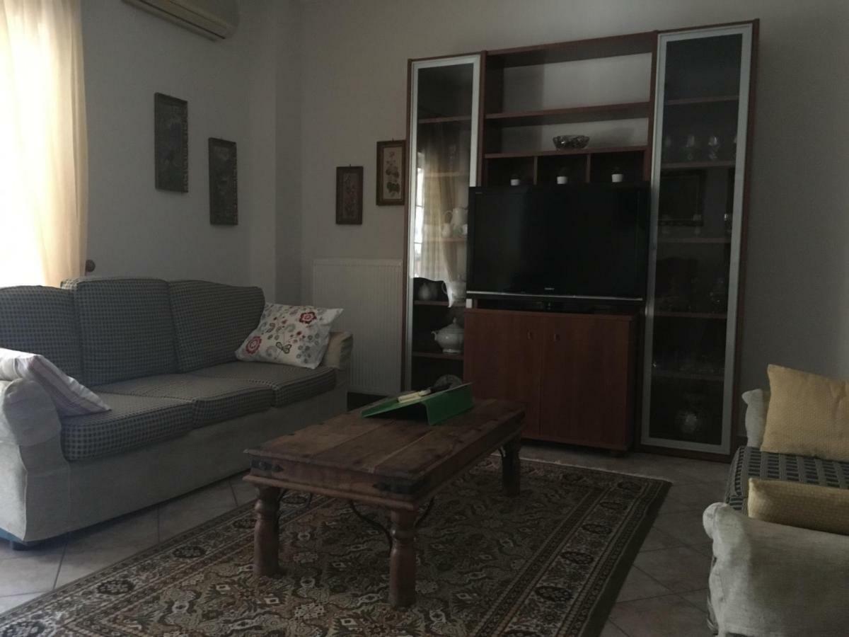 Cozy & Quiet City Apartment Tríkala Esterno foto